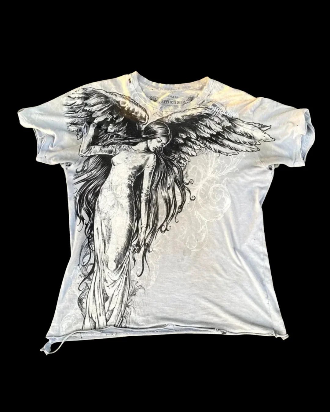 WINGED TEE
